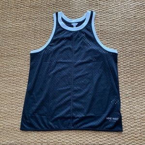 Nine West perforated racerback tank top med NWT